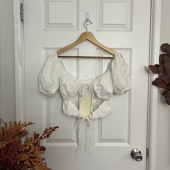 SABO White Puff Sleeve Lace Trim Crop Top NWT - Picture 3 of 10